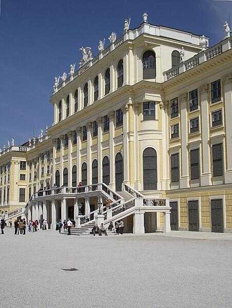 The elaborate rear stairway at Schoenbrunn leading out to the gardens of the palace.