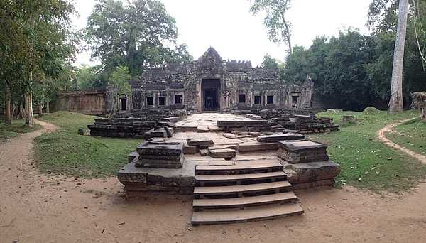 Temple building at Preah Khan.