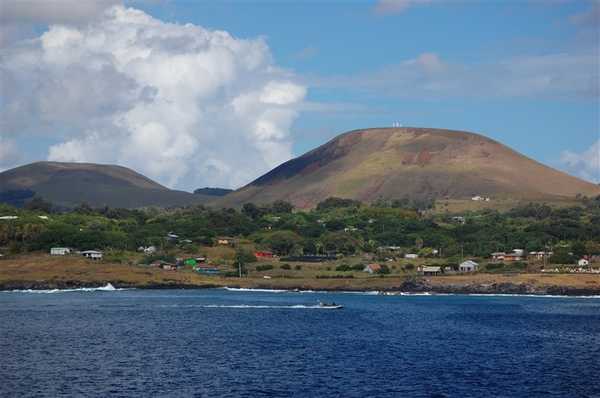 Easter Island (Rapa Nui) as seen from offshore. Image courtesy NOAA / Elizabeth Crapo.