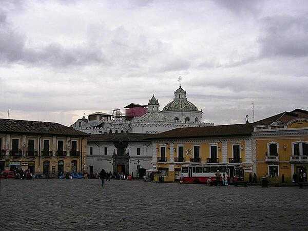 The Plaza de San Francisco, built atop an Incan town&apos;s market place, is one of Quito&apos;s greatest squares. Bordered on three sides by two-story colonial mansions, the fourth side consists of the huge Monastery of San Francisco, the largest colonial building and oldest church in the city.