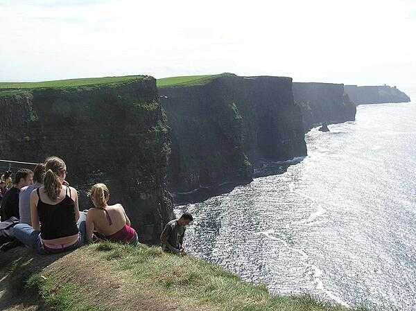 The Cliffs of Moher are one of the most popular tourist destinations in Ireland. This view looks south towards Hag&apos;s Head, where the cliffs rise to 120 m (394 ft).