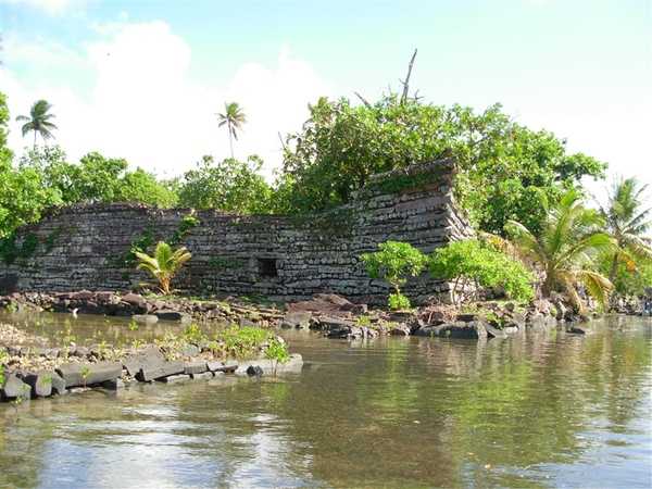 One of the larger structures in Nan Madol displays a side "window." Image courtesy of NOAA.