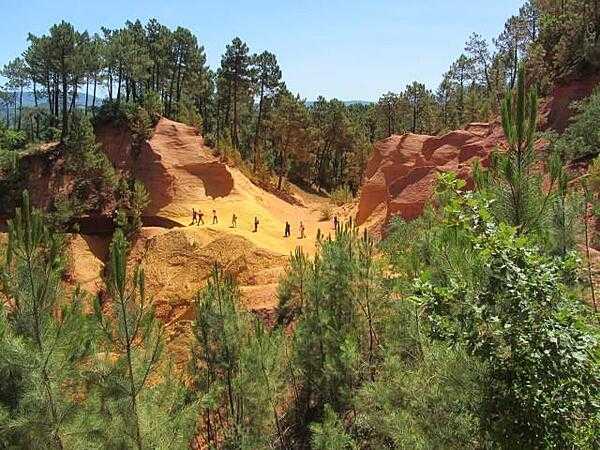 Much of the architecture in Roussillon is colored with earthen tones from a nearby ocher quarry.