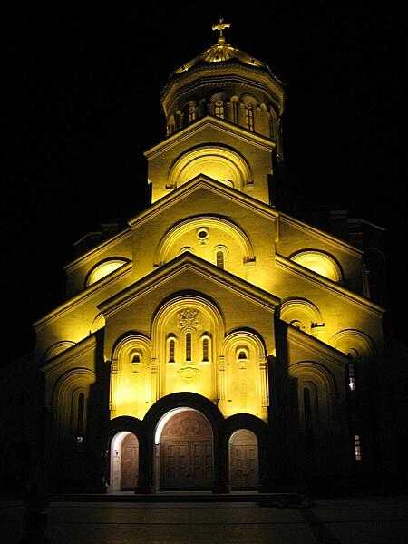 A closer nighttime view of the Sameba (Holy Trinity) Cathedral in Tbilisi.