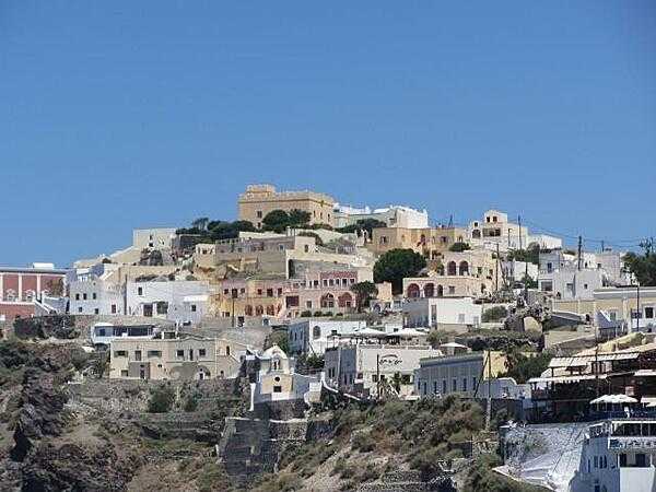 Houses in the city of Fira on the island of Santorini/Thera, Greece.