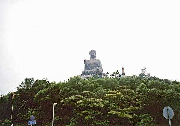 The Tian Tan Great Buddha on Lantau Island is the world&apos;s tallest outdoor seated bronze Buddha.