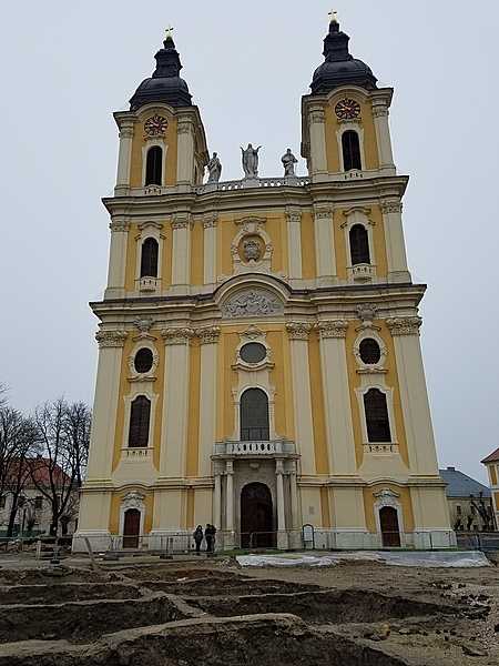 Assumption Cathedral in the town of Kalocsa was built between 1735 and 1754. The town (about 140 km (85 mi) south of Budapest) is one of the oldest in Hungary, dating back to about the year 1000.