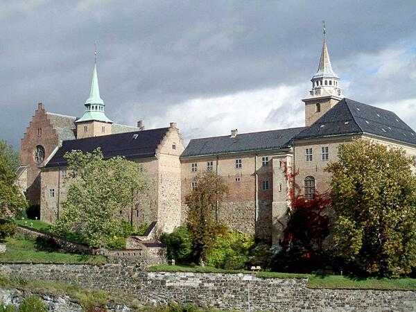 Akershus Fortress is a medieval castle built to protect the city of Oslo; construction dates back to the late 1290s. Today the grounds house several museums and are popular visitor destination.
