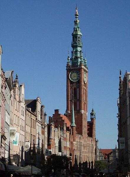A Gdansk Town Hall was first constructed in the 14th century and then added to over a period of more than 200 years. The current structure dates to the late 16th century.