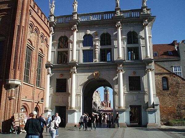 The Golden Gate in Gdansk, erected between 1612 and 1614, leads to Long Street and Long Market on the Royal Road.
