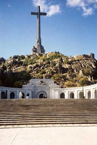 The Valle de Cuelgamuros (formally the Valle de los Caidos or the Valley of the Fallen) in the Sierra de Guadarrama, near Madrid, Spain, is a memorial to the dead of the Spanish Civil War (1936-1939). It is comprised of one of the world's largest Catholic basilicas and the tallest memorial cross in the world.