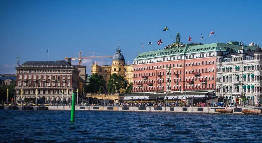 Since 1901, Nobel Prize laureates and their families have been guests of The Grand Hotel in Stockholm, Sweden. Built in 1874, the hotel occupies a spot on the Stockholm waterfront overlooking the Royal Palace and Old Town. The Grand Hotel also hosted the first Nobel banquet in 1901, but in 1929, the event became too large and was moved to the Stockholm City Hall. Nobel Prizes, awarded in the fields of physics, chemistry, medicine, literature, and peace, recognize individuals who “have conferred the greatest benefit to all humankind.”