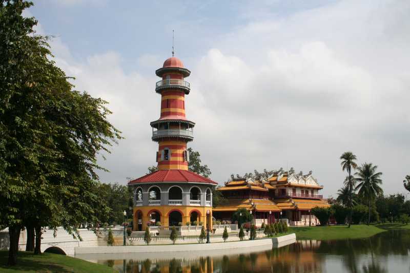 Ho (Tower) Withun Thasana, also known as the Sages' Lookout, in Ayutthaya is a brightly colored observatory tower built by King Chulalongkorn in 1881 for surveying the surrounding countryside.
