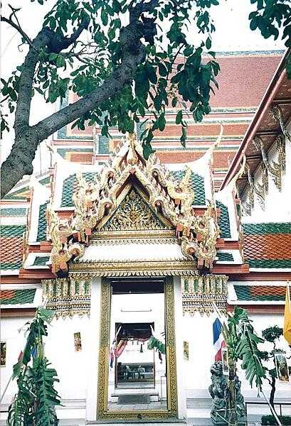 Gateway at Wat Pho in Bangkok.