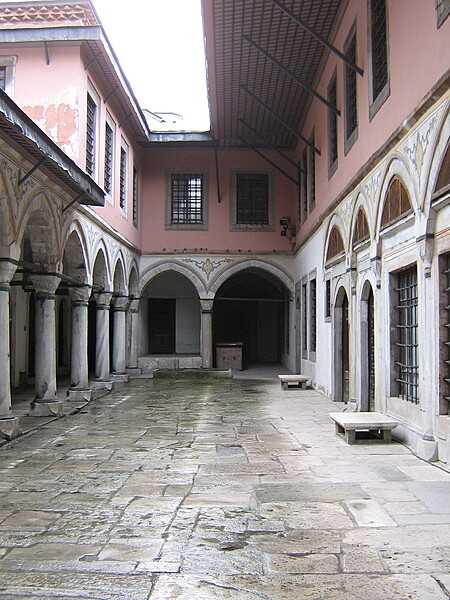 Courtyard of the Sultan's Consorts and Concubines in the Topkapi Palace in Istanbul.