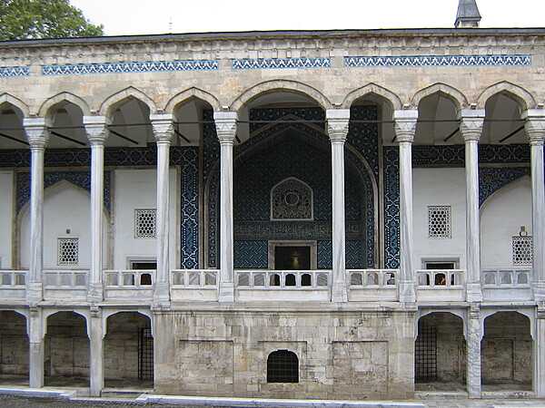 The Tiled Kiosk Museum is one of the three museums that make up the Istanbul Archeology Museums.