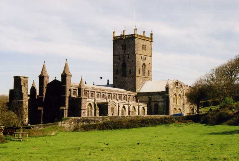 Built on the site of a 6th century monastery, St. Davids Church served as a religious and intellectual center on the western Welsh coast.  Visited by William the Conqueror in the 11th century, the church remains a pilgrimage site. The adjacent, ornate bishop’s residence served as a center of the church's authority for the region.