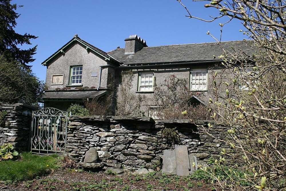 English author and illustrator Beatrix Potter, known for her children’s books featuring animal characters such as Tom Kitten, Jemima Puddle-Duck, and the famous Peter Rabbit wrote many of her works at her Hill Top home (pictured) in northwest England’s Lake District, a scenic area of 2,292 sq km (884.9 sq mi) that has been a UNESCO site since 2017. When she died in 1943, Potter left 1,618 ha (4,000 acres) of land and 14 farms, including Hill Top, to the UK’s National Trust.