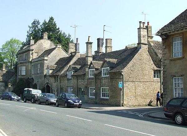 Closely packed houses in the town of Burford, the Cotswold hills district, England.