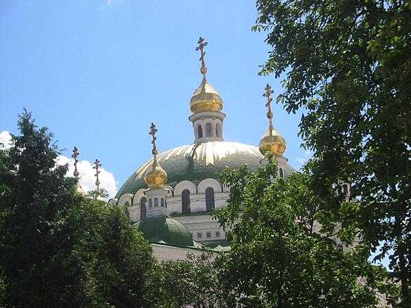Golden-topped domes at the Kyiv Pechersk Lavra (Kyiv Monastery of the Caves). This monastery complex is one of the largest in Ukraine with over 20 churches and more than 1,000 meters of caves.