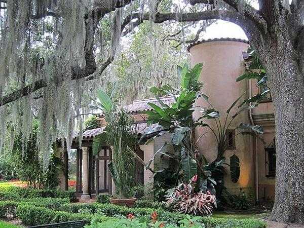 Pinewood Estate, on the grounds of Bok Tower Gardens (Lake Wales, Florida), is listed on the National Register of Historic Places and is one of the finest examples of Mediterranean-style architecture in the American southeast.