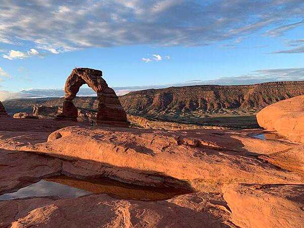 Delicate Arch in Arches National Park, Utah. Photo courtesy of the US Geologic Service/ Annie Scott.