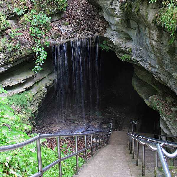 The Historic Entrance to Mammoth Cave, Kentucky is a natural opening that has been used by people for 5,000 years. Image courtesy of the US National Park Service.