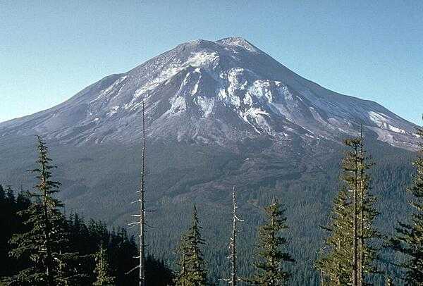 Mt. St. Helens the day before the eruption, 17 May 1980. Photo courtesy of the US Geologic Survey/ Harry Glicken.