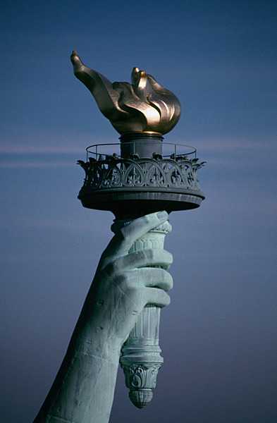 The torch of the Statue of Liberty contains webcams, so virtual visitors from around the world can enjoy views from the “Torchcam” on the website of the US National Park Service. The original copper torch was replaced during restoration from 1984-86. The flame of the new torch is covered in 24k gold leaf and reflects the sun’s rays in daytime and is illuminated by 16 floodlights at night. Photo courtesy of the National Park Service.