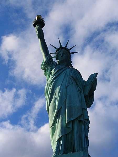 Originally, the Statue of Liberty was a dull copper color, but shortly after 1900 a green patina, caused by the oxidation of the copper skin, began to spread. As early as 1902 it was mentioned in the press; by 1906 it had entirely covered the statue. Photo courtesy of the National Park Service.